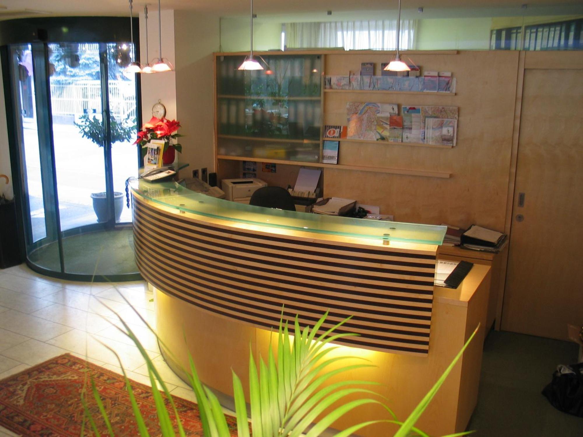 City Hotel Λιντς Εξωτερικό φωτογραφία